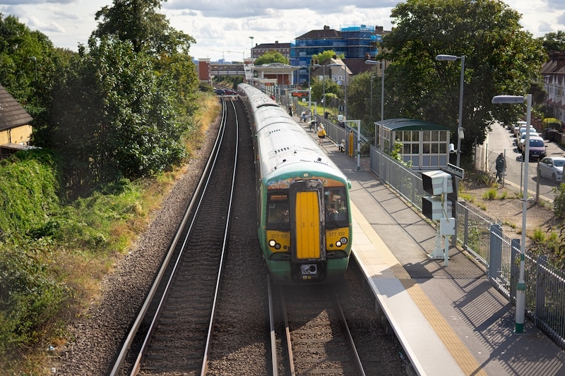 Things to do in Mitcham. Image shows train on train tracks in Mitcham. 