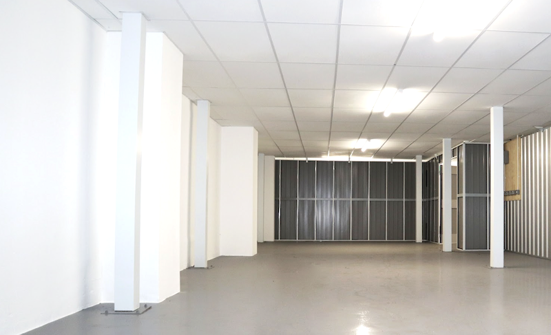 Long term storage Bicester. Image shows the interior of a large storage unit