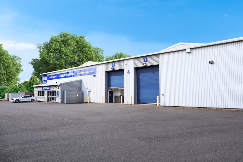 Commercial storage Sittingbourne. Image shows exterior view of Cinch Storage Sittingbourne.