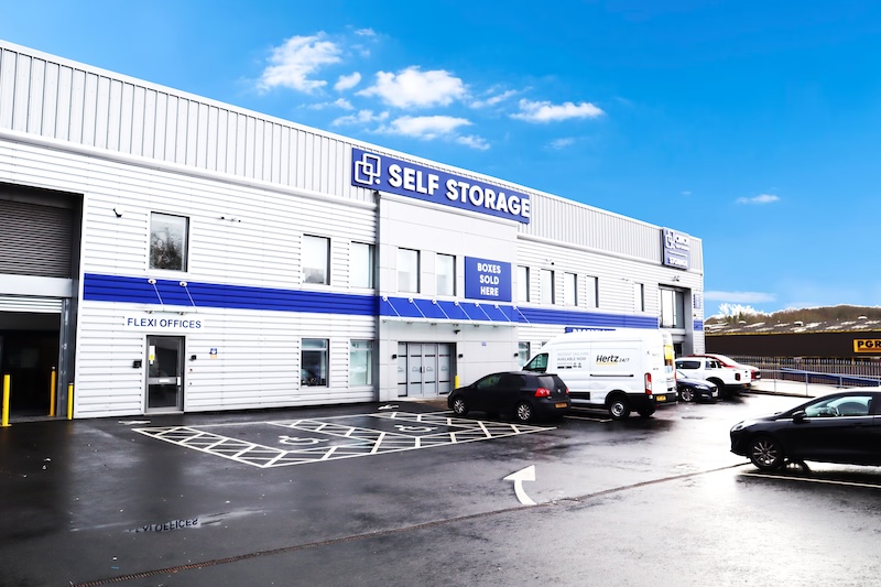 Storage rooms in Bedford. Image shows external view of Cinch Storage Bedford